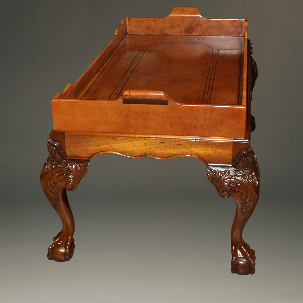 Tray Table